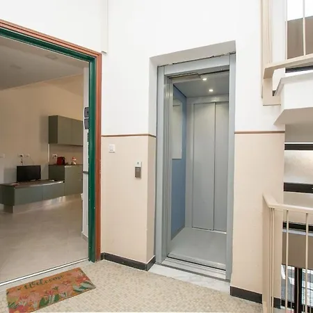 Apartament Finalpia Con Box Auto E Deposito Bici Finale Ligure