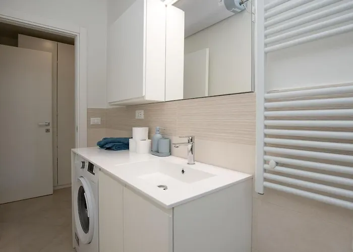 Apartament Finalpia Con Box Auto E Deposito Bici